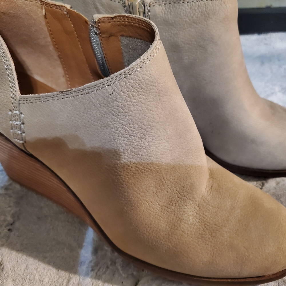 Lucky Brand / Nude Wedge Ankle Boots -Size 9-